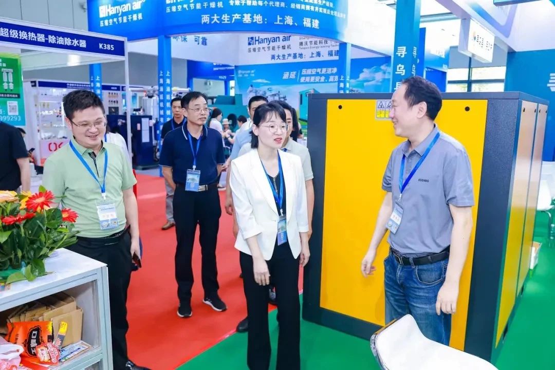 1723190999120355.jpg 8c04d322f647a1c284e0d5e5359023af.jpg